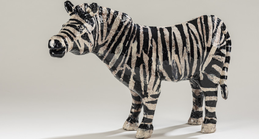 Zebra aus Keramik
